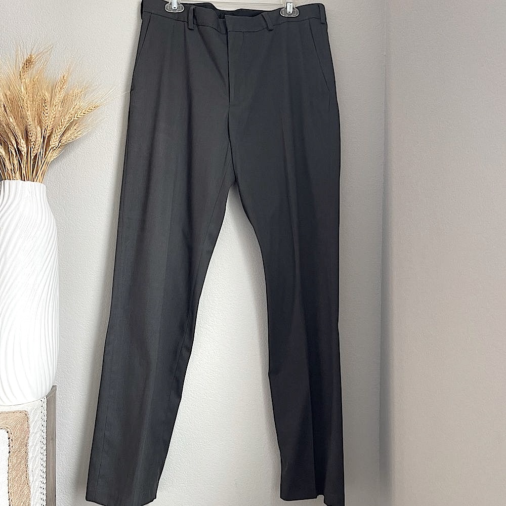 Van Heusen Men's Dark Gray Dress Pants - Size 34x34